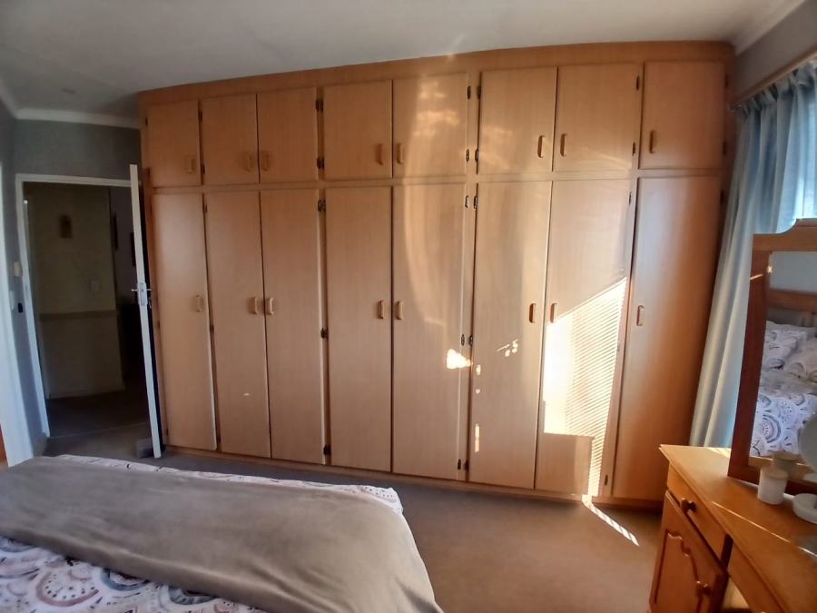 3 Bedroom Property for Sale in Uitsig Free State